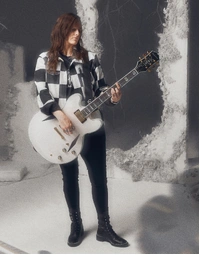 Epiphone Emily Wolfe Signature "White Wolfe" Sheraton Aged Bone White - ETSEWABWGH3