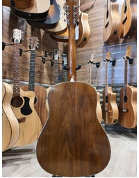 Eastman E22SS/V-SB Solid Spruce/Walnut Slope Shoulder Dreadnought Antique Sunburst Varnish