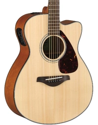 Yamaha FSX800C NT Solid Top Concert Acoustic Guitar w/ Pickup Natural