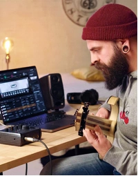 IK Multimedia Axe I/O One 1-In 3-Out USB Audio Interface w/ Guitar Tone Shaping