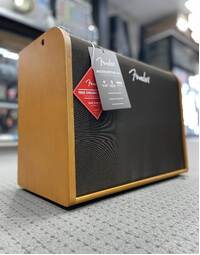 Used Fender Acoustic 100 Amp (100w, 8", 2CH, BT, 8FX)
