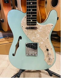 Used Fender American 2019 Limited Edition Two-Tone Thinline Telecaster EB Daphne Blue / Arctic White (Includes Hard Case)