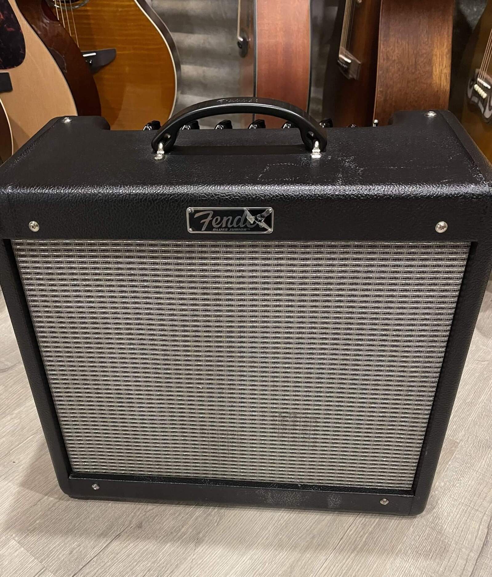 Fender Blues Junior かゆい III