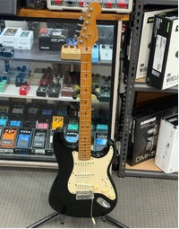 Used Fender 1996 American Standard Stratocaster Black 50th Anniversary (Includes Hard Case)